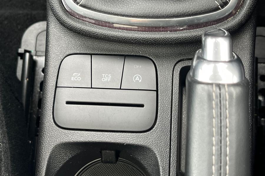 Ford FIESTA VIGNALE Photo autoimg-26e23a0843990d7c1f0e83b4300f146993301b24.jpg