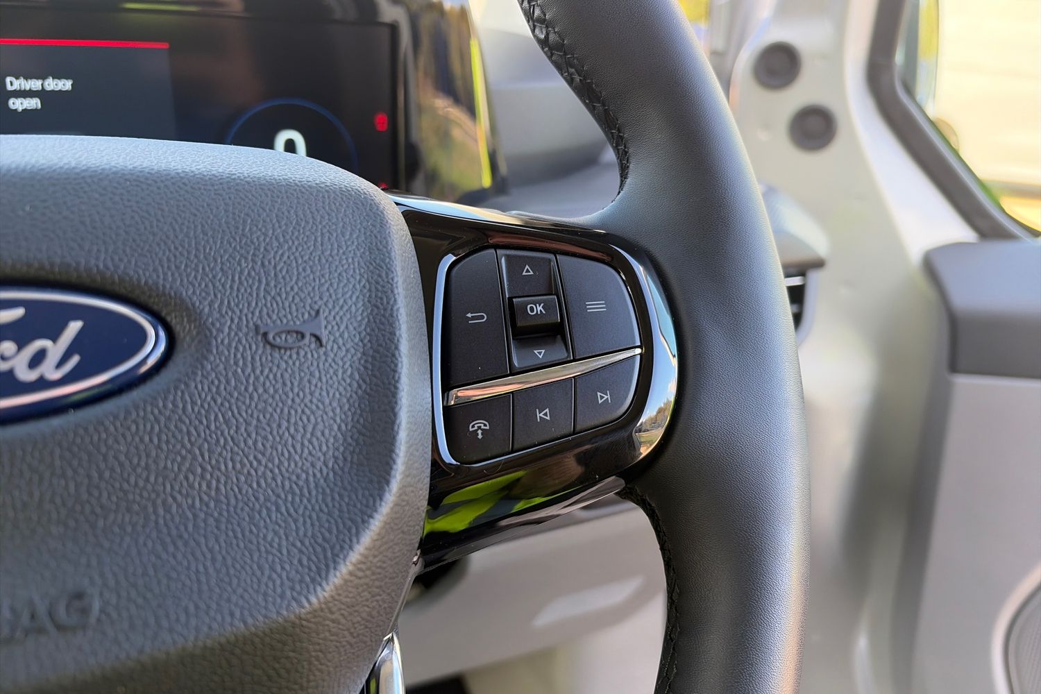Ford TRANSIT CUSTOM Photo 33