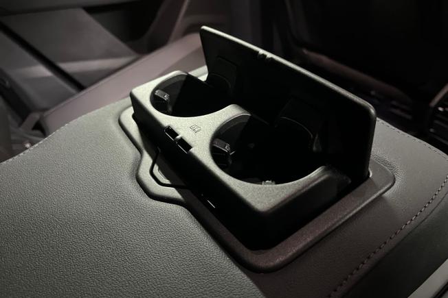 AUDI Q3 Photo 31
