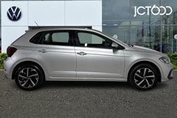VOLKSWAGEN Polo Photo 4