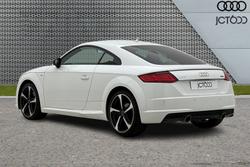 Audi TT Photo 3