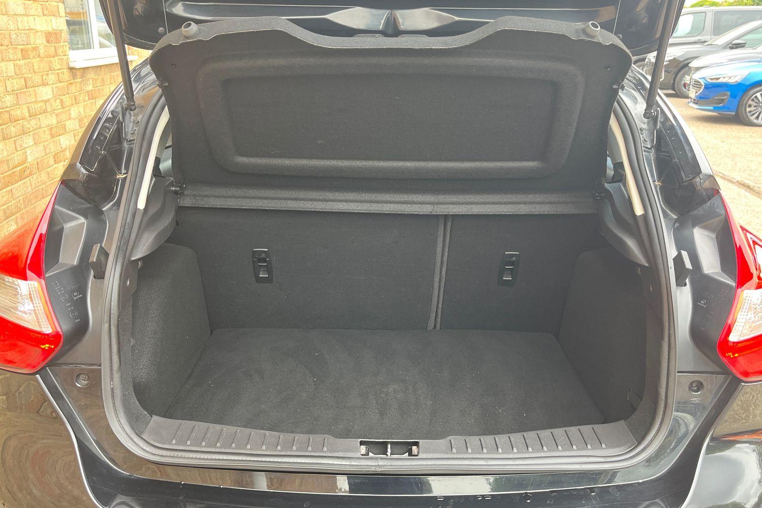 Ford Focus Photo 20