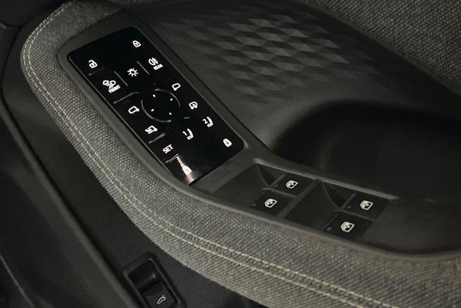 AUDI A6 Saloon Photo 27