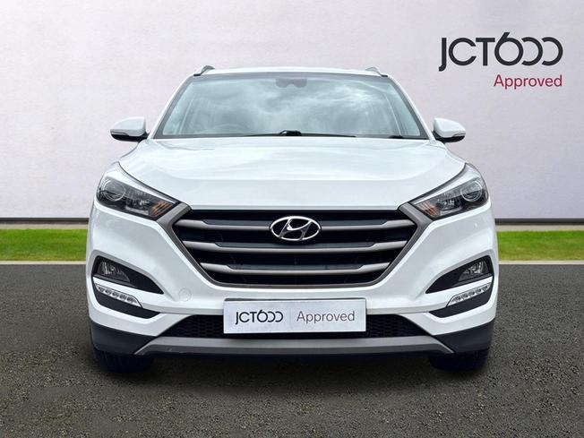 HYUNDAI TUCSON Photo 8