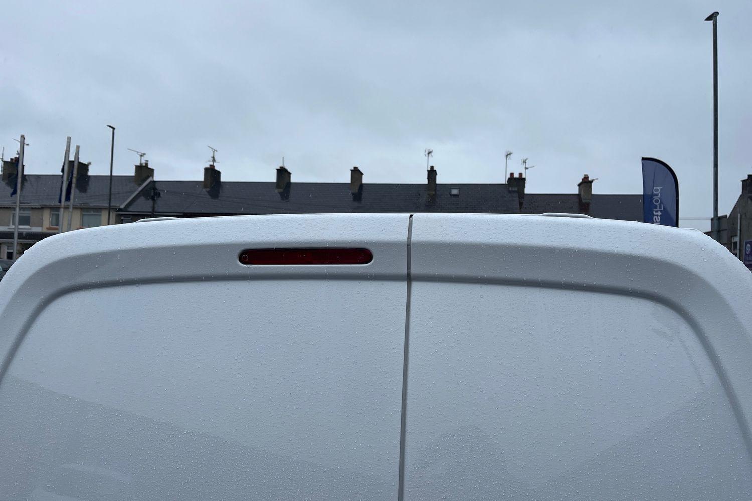 Peugeot PARTNER Photo 40