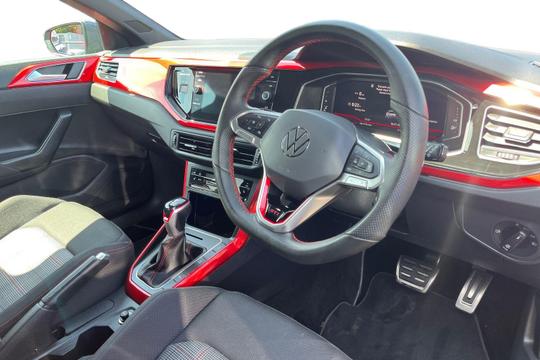 Volkswagen Polo Photo autoimg-26f4eee37368ae97051bd7b7c23636c609f1cf55.jpg