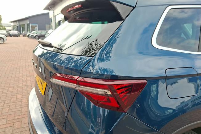 ŠKODA Karoq Photo 18