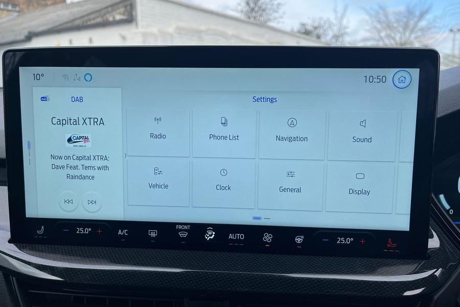 Ford FOCUS Photo autoimg-26fa23ea9ee559d1e81c331c03591324d14b5bb7.jpg