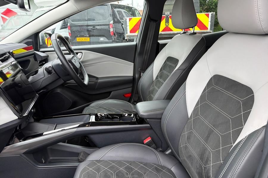 Ford PUMA Photo autoimg-26fc0b8a50d67d8607742eb60ca190a69c9c4117.jpg