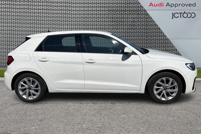 AUDI A1 Photo 4