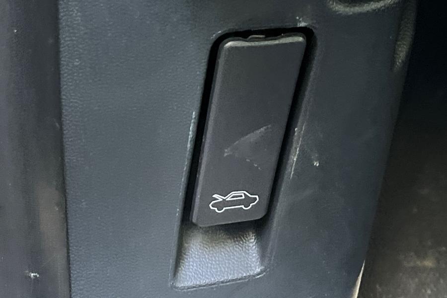 Ford E-Transit Courier Photo autoimg-26fd14067bcbb1f9d058ce5e74a962a436573537.jpg
