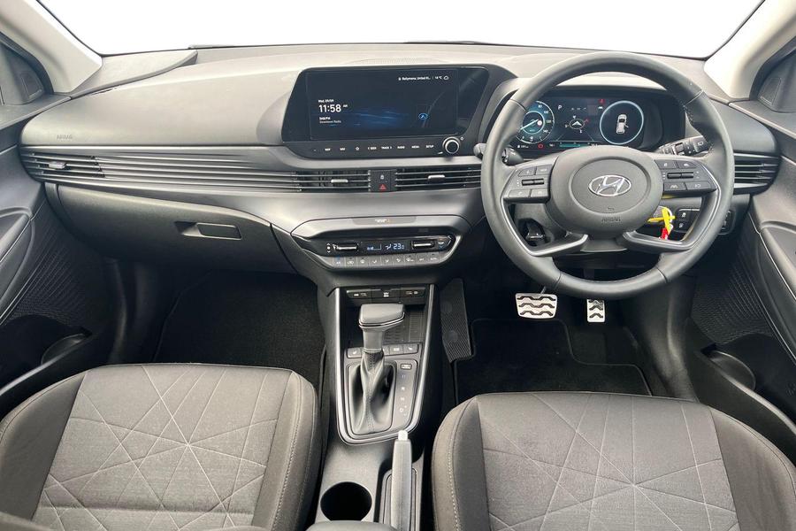 Hyundai BAYON Photo autoimg-26fdcdbb6fd43eee68feb5b15b5ebe90e38b8a42.jpg