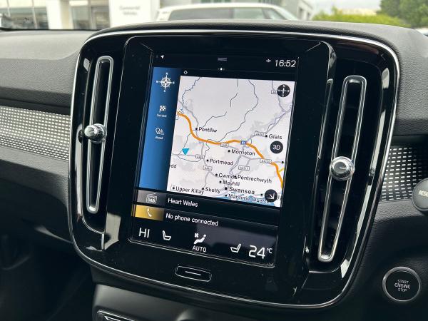 Volvo XC40 Photo autoimg-26ff9b9a1b24e9d2dbd14cb0ff3170559406bd77.jpg