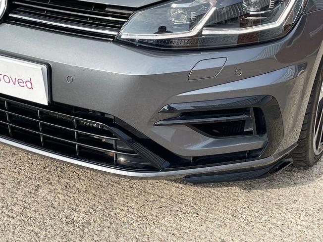 VOLKSWAGEN Golf Photo 22