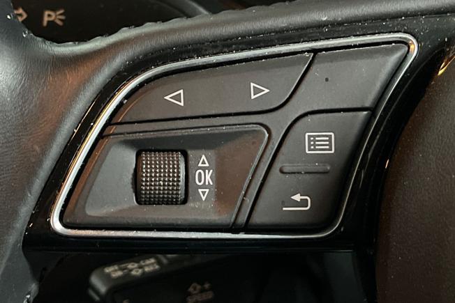 AUDI Q2 Photo 16