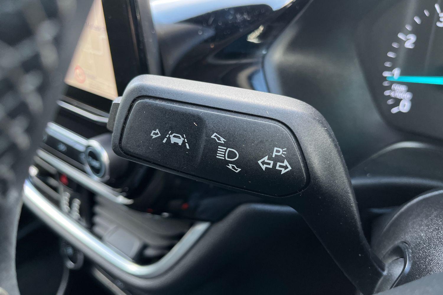 Ford FIESTA Photo 13