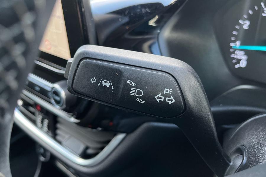 Ford FIESTA Photo autoimg-27047ad77d5e32c01977eda6735b1470feddcf36.jpg