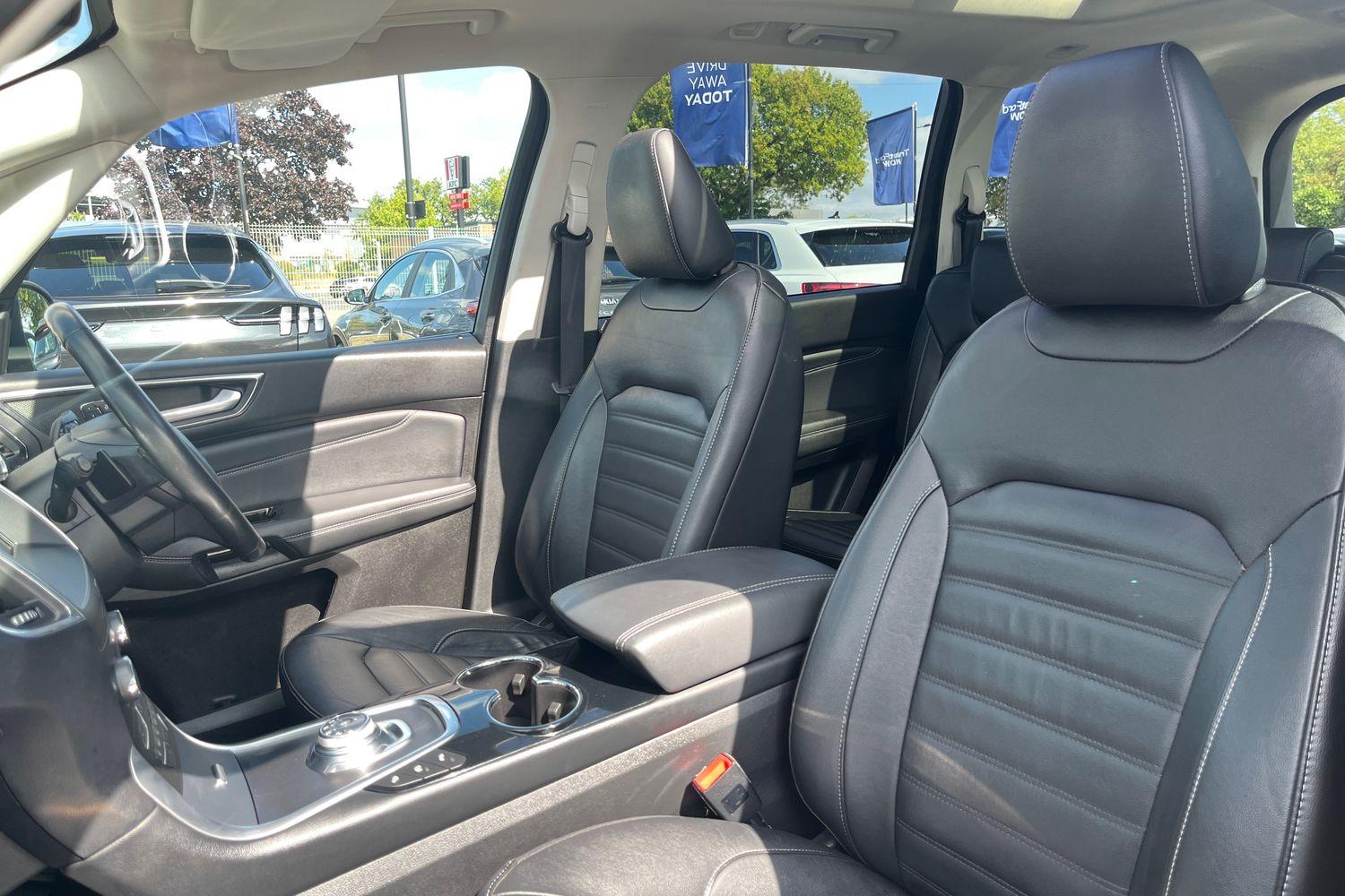 Ford Galaxy Photo 18
