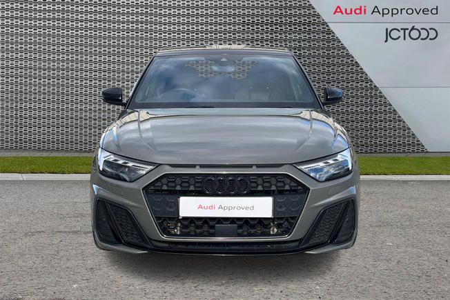 AUDI A1 Photo 9