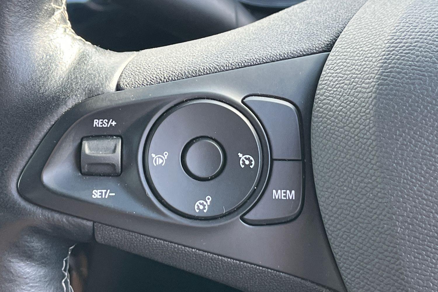Vauxhall CORSA Photo 37