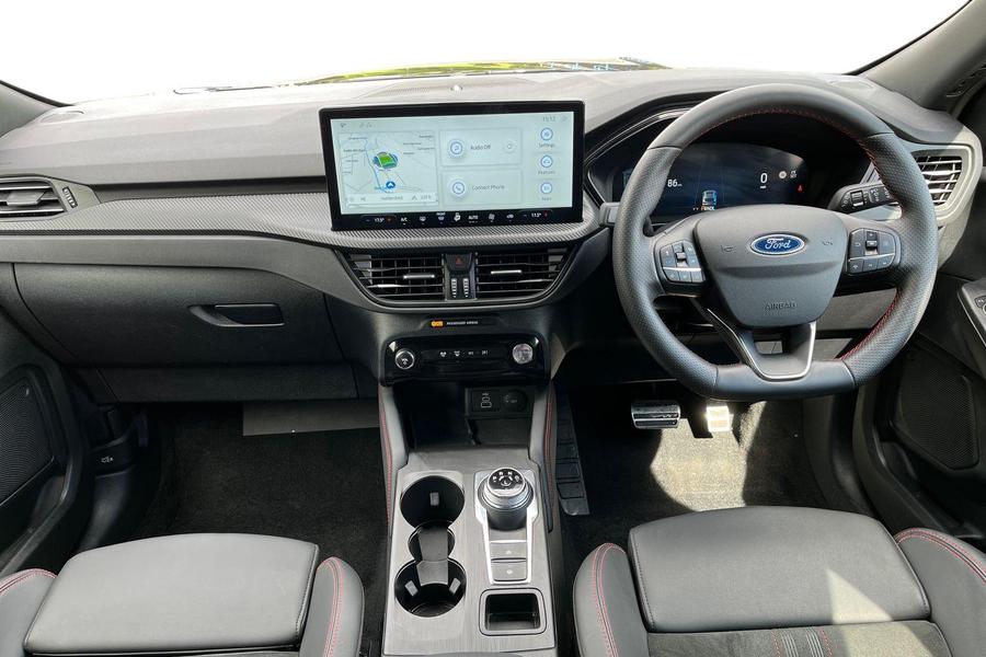 Ford KUGA Photo autoimg-270f418965fac046702a92ae2daafd016658b22a.jpg