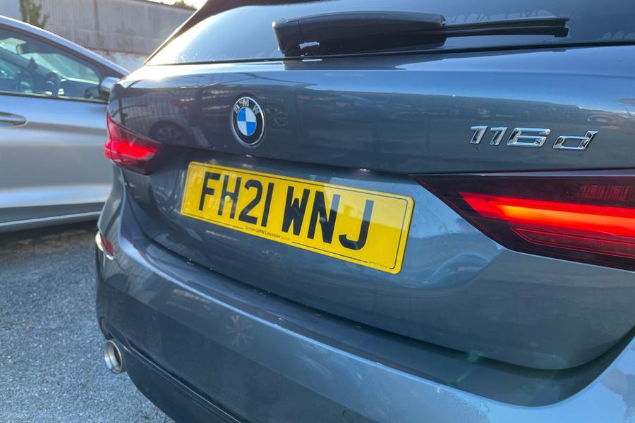 BMW 1 SERIES Photo autoimg-27107144a9601798f7f9a63b49cd30f574b0c780.jpg