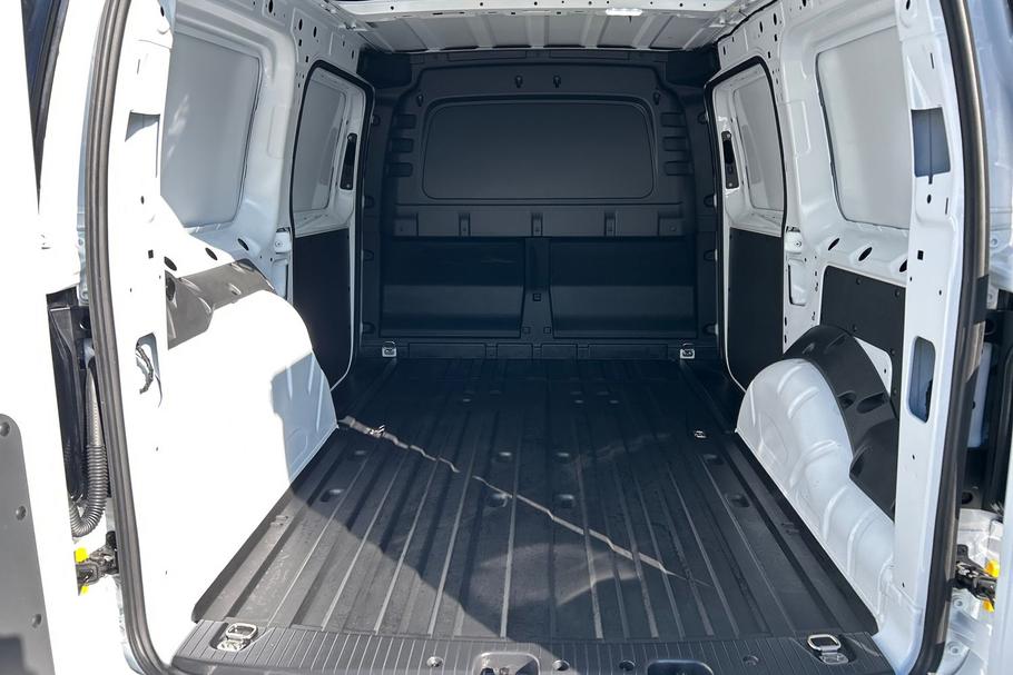 Used FORD TRANSIT CONNECT BG75DPZ 27