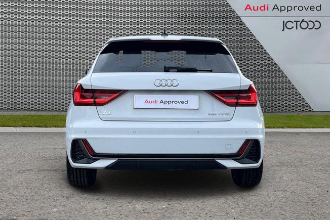 AUDI A1 Photo 7