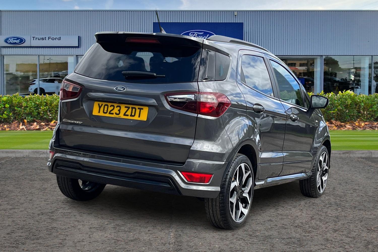 Ford ECOSPORT Photo 3