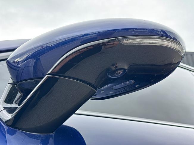 PORSCHE Panamera Photo 28