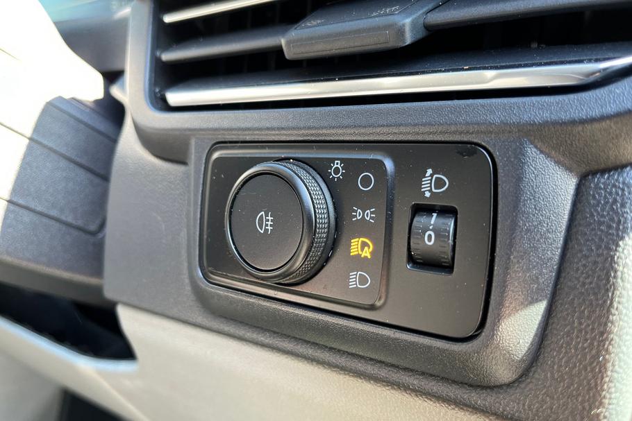 Used FORD TRANSIT CUSTOM YG24ZZD 30