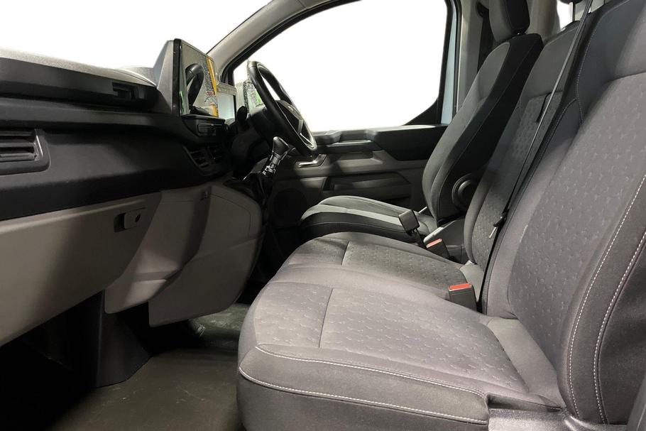 Used Ford TRANSIT CUSTOM LG24VMO 10