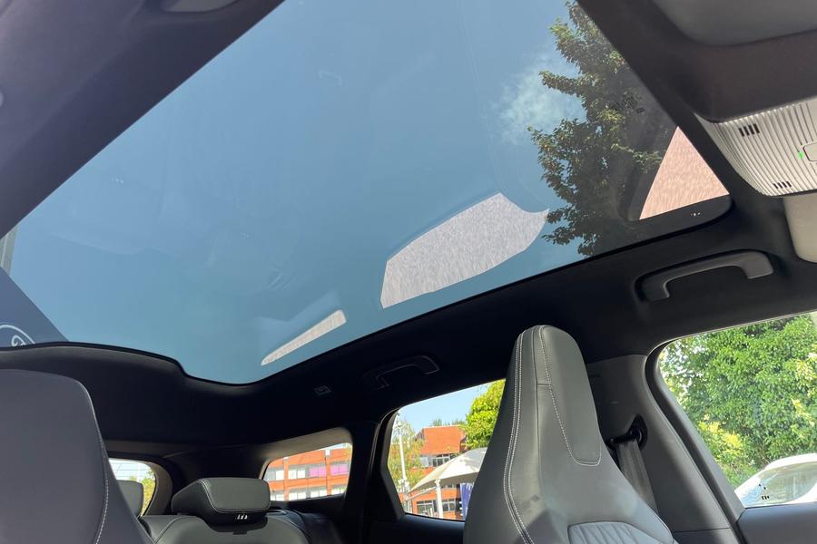 Ford Explorer Photo autoimg-272b5500a1ae9f30b3d042bda6a35532fdcc7f7e.jpg