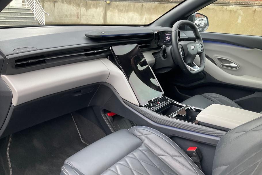 Used Ford EXPLORER EK74ZNF 18