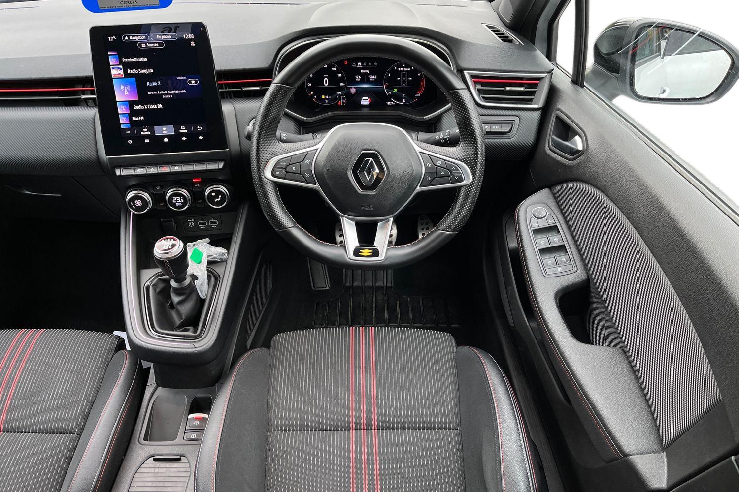 Renault Clio Photo 10