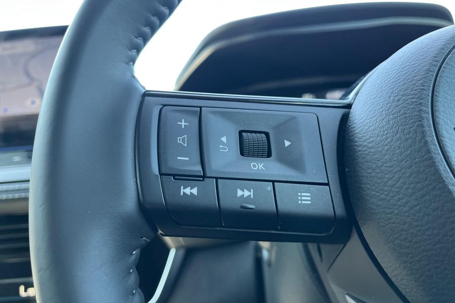 Nissan Qashqai Photo autoimg-272e5a96d1f5afd639a8d0a8236978a9c2c4e2bc.jpg