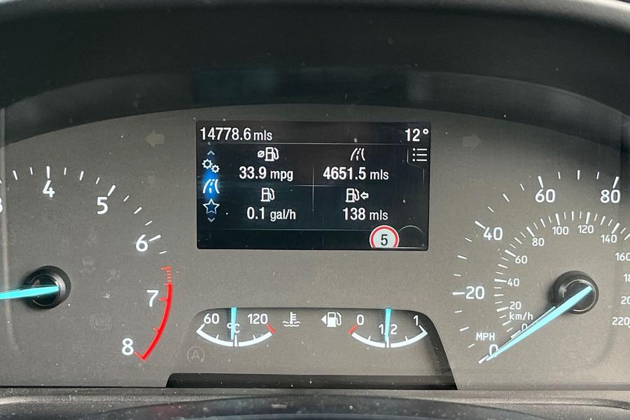 Ford Fiesta Photo autoimg-27307813ac61128ed98b7a14270acf621d94546b.jpg