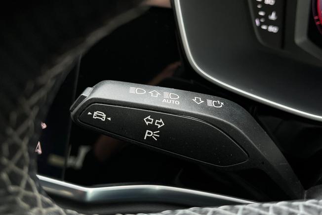 AUDI Q3 Photo 35