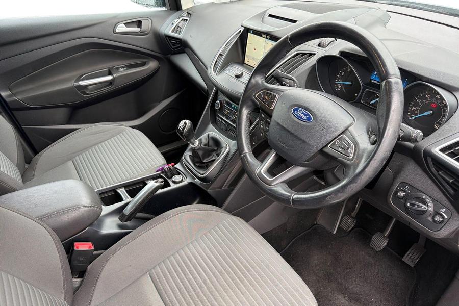 Ford GRAND C-MAX Photo autoimg-2733ed676c2a34fcf3b24b31208ced3b4cc62899.jpg