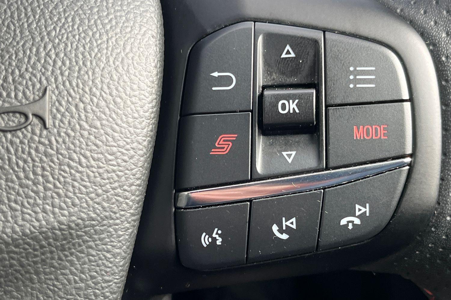Ford FOCUS Photo 23