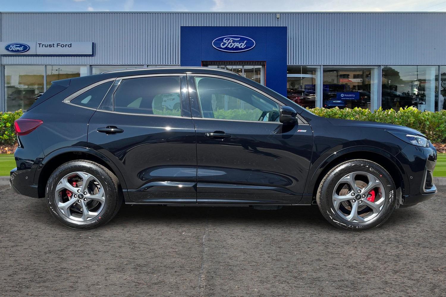 Ford Kuga Photo 2
