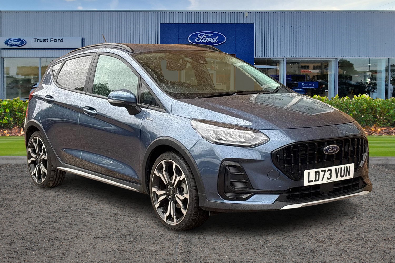 Ford Fiesta Photo 0