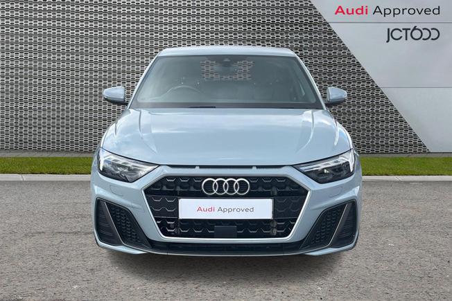 Audi A1 Photo 8