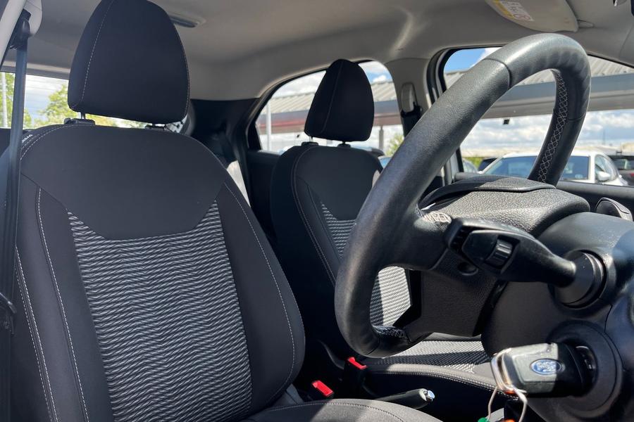 Ford Ka+ Photo autoimg-273d5245f2cddc5f926e77322996f0757d147a4e.jpg
