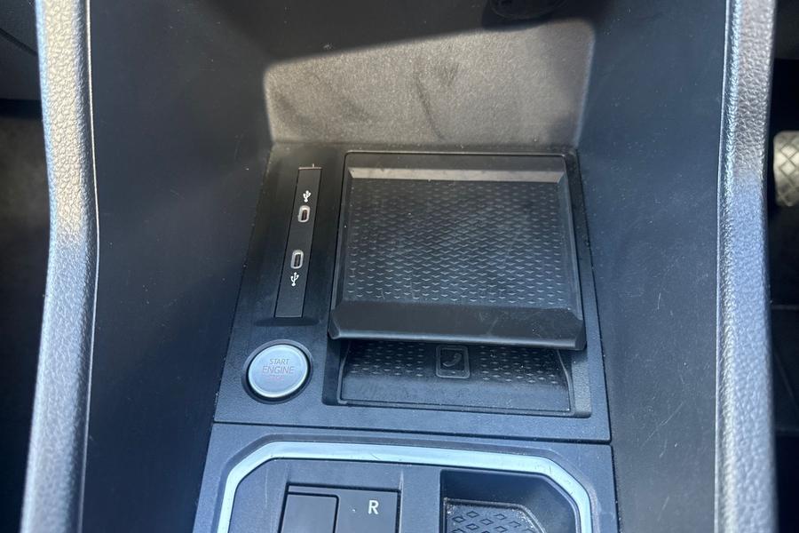 Ford GRAND TOURNEO CONNECT Photo autoimg-273d812290af2d98a4a08404958a659a22ba2075.jpg