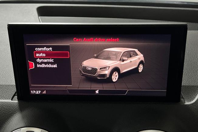 AUDI Q2 Photo 21