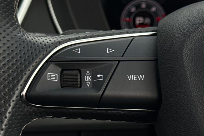AUDI Q5 Photo 16