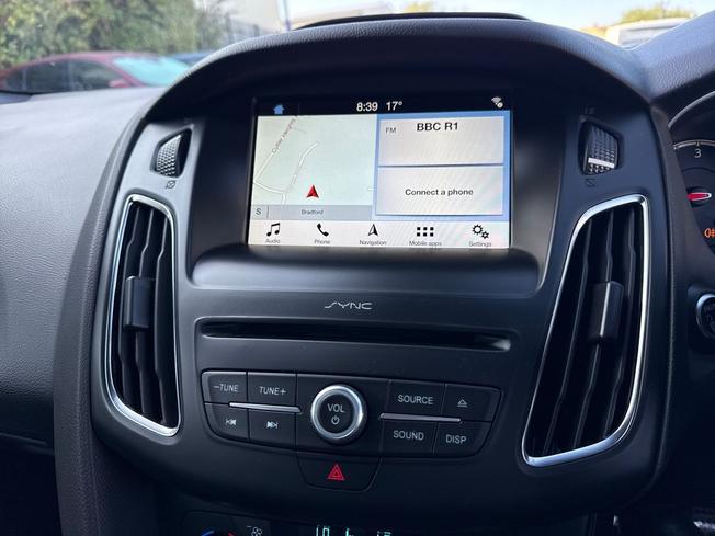 FORD Focus Photo 35