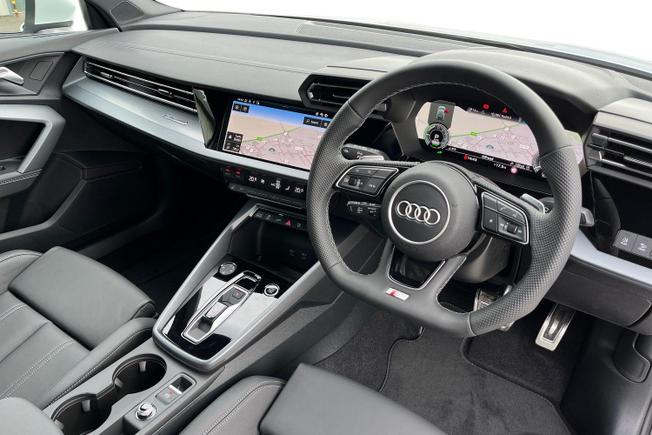 AUDI  A3 Sportback Photo 6