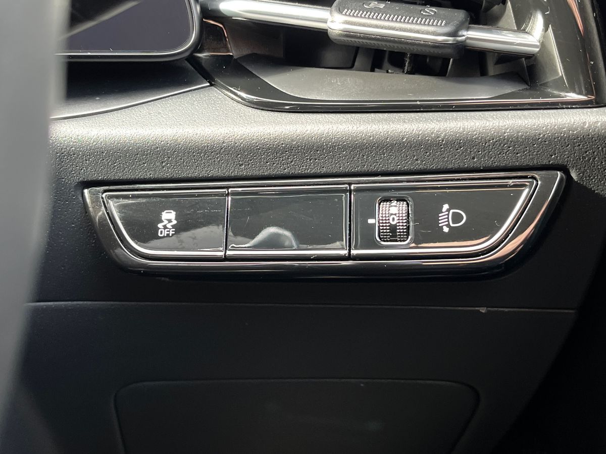 Kia Niro Photo 39